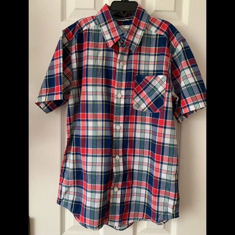 Children’s Place Shirt Boy L 10/12 Red White Blue Plaid Button Down Short Sleeve